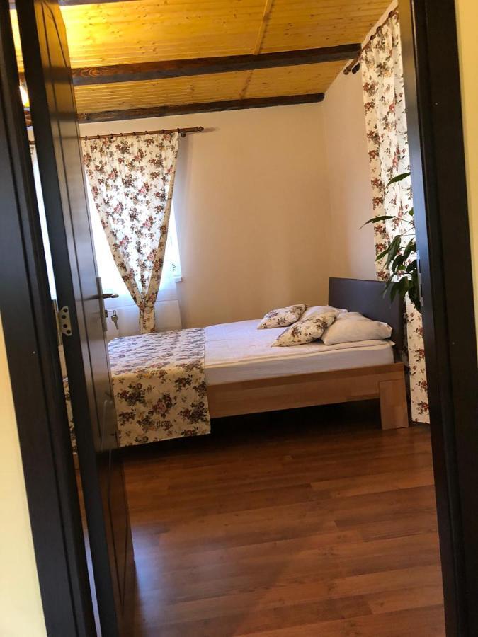 Casa Albert Valea Avrigului Екстер'єр фото